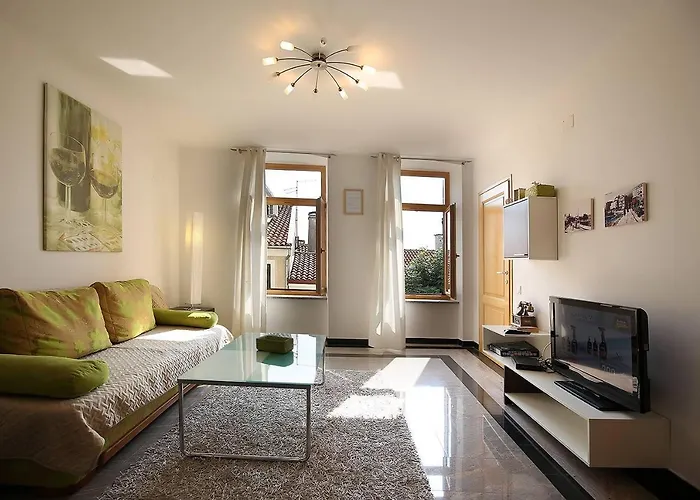 Stadthaus Briski Apartment *