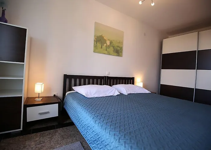 Stadthaus Briski Apartment *